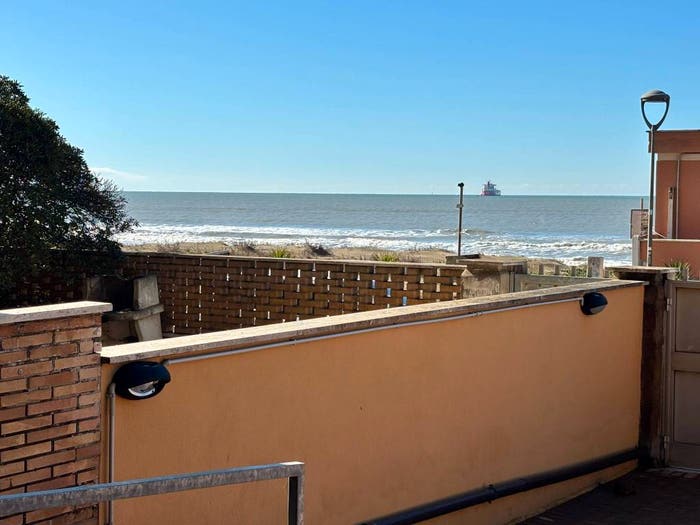Appartamento quadrilocale in vendita in Via Caltanissetta, Marina di Ardea, Ardea