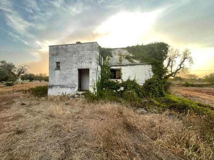 Casa quadrilocale in vendita in Strada Comunale Pilella, Montenegro, Brindisi