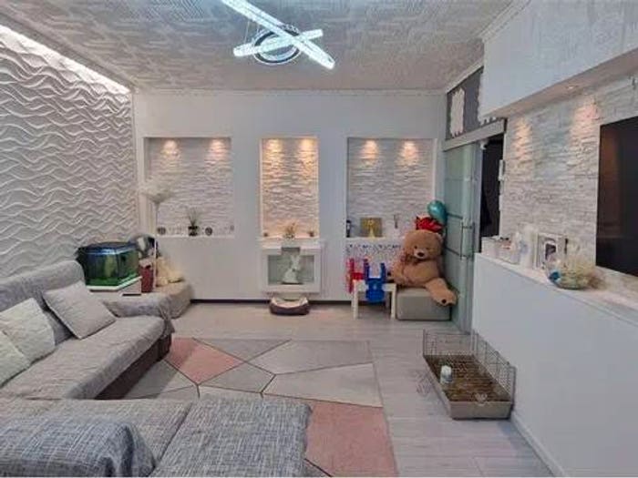 Appartamento quadrilocale in vendita in Via Giacomo Leopardi, Centro, Ameglia