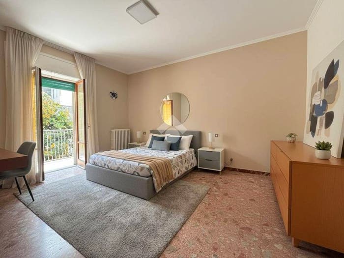 Appartamento con 6 locali in vendita in Via di vaste, Università Via Taranto, Lecce