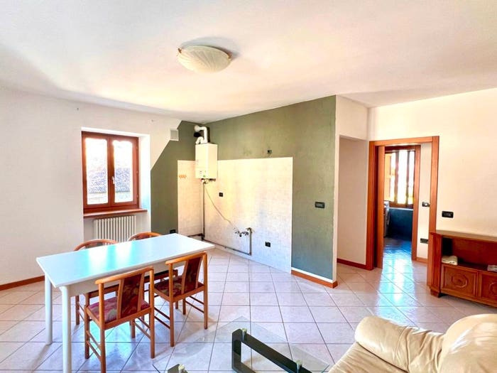 Appartamento trilocale in vendita in Via Carbonera, Brancolino, Nogaredo