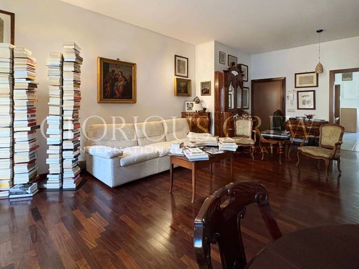 Appartamento trilocale in vendita in Via Novegno, Monte Rosa Lotto, Milano