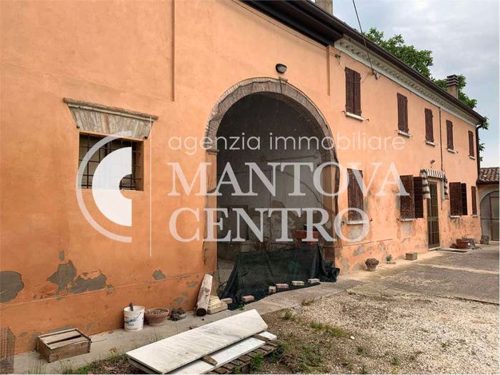 Casa con 6 locali in vendita in Sacchetta Ca' Vecchia, Sustinente