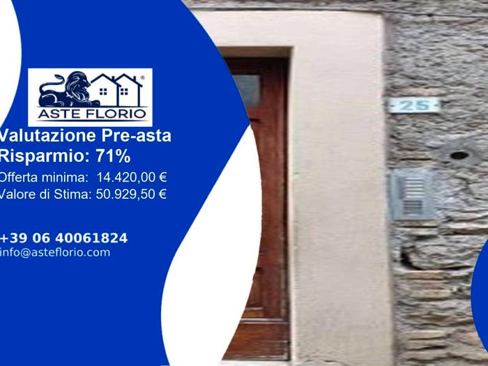 Appartamento trilocale in vendita in Via del Colle, Carpineto Romano