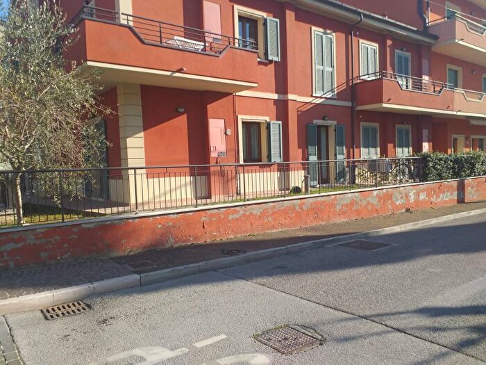 Appartamento trilocale in vendita in Guglielmo Marconi, Calcinelli, Colli al Metauro