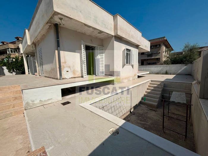 Casa con 5 locali in vendita in Via Luigi Pastore, Lusciano