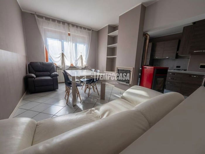 Appartamento quadrilocale in vendita in Centro, Borgofranco d'Ivrea