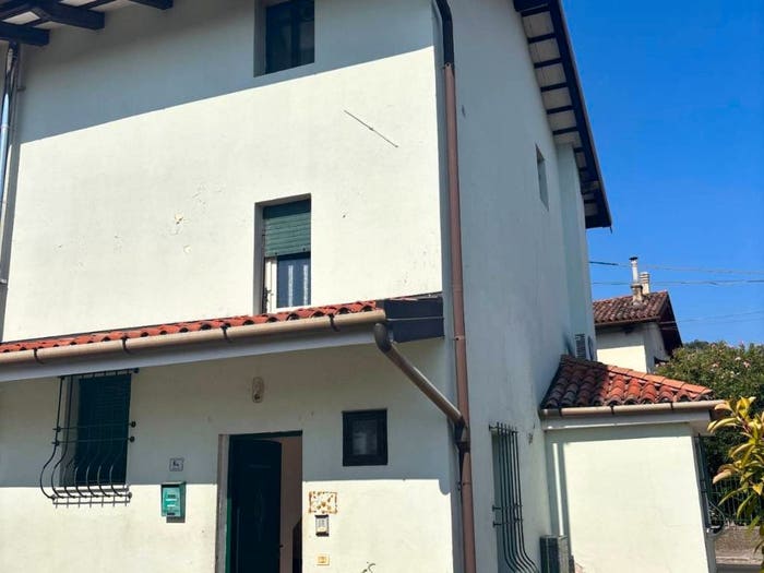 Casa con 6 locali in vendita in Via Brazzano, Centro, Cormons