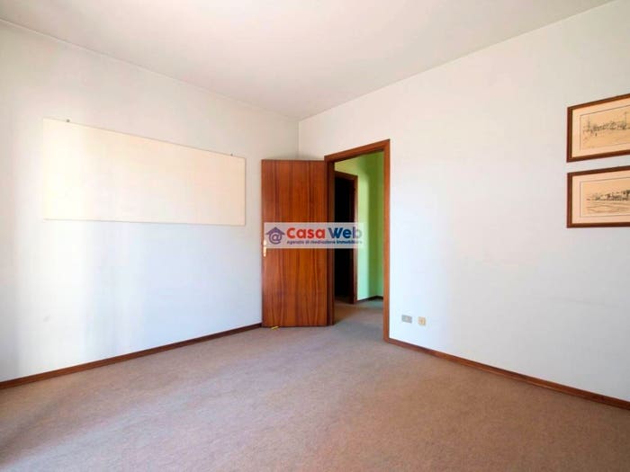 Appartamento trilocale in vendita in Centro, Luino