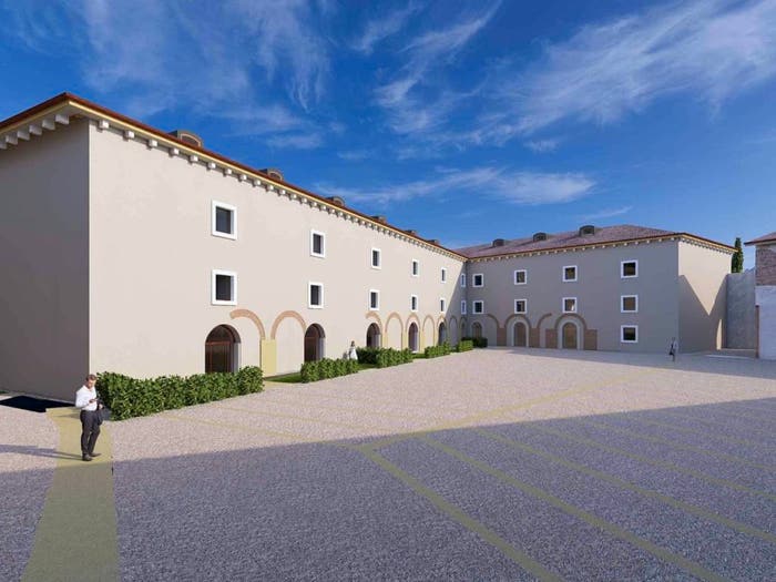 Casa quadrilocale in vendita in Piazza Ferdinando di Savoia, Centro, Peschiera del Garda