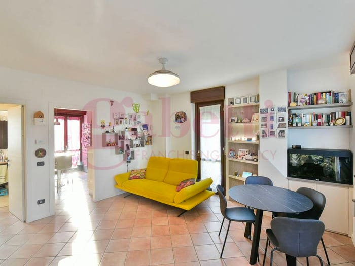 Appartamento trilocale in vendita in Via Don Luigi Orione, Centro, Mariano Comense