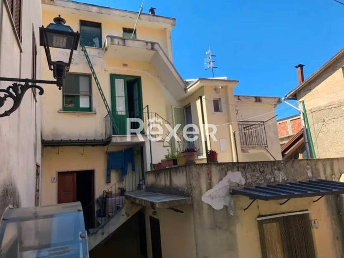 Casa trilocale in vendita in Via Alessandro Manzoni, Centro, Bracigliano