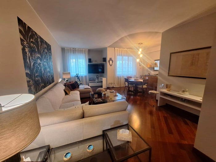 Appartamento trilocale in vendita in Viale Liguria, Famagosta, Milano