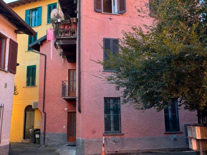 Casa con 5 locali in vendita in Centro, Lavena Ponte Tresa