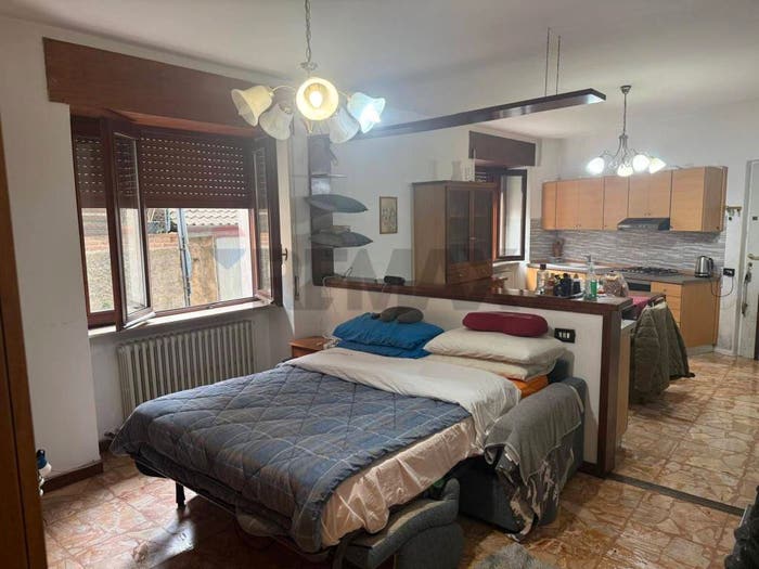 Appartamento monolocale in vendita in VIA MATTEOTTI, Centro, Castronno