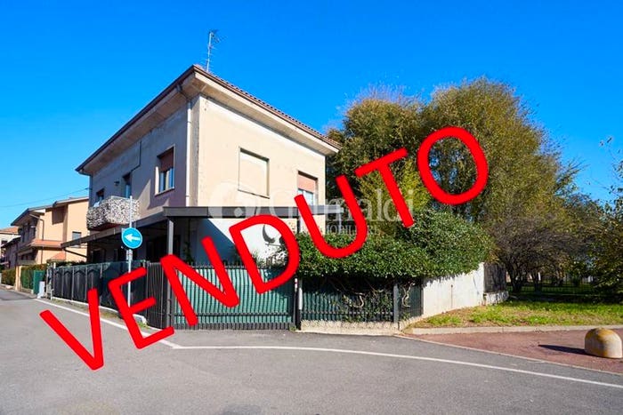 Appartamento quadrilocale in vendita in Via Domenico Scarlatti, Calderara, Paderno Dugnano