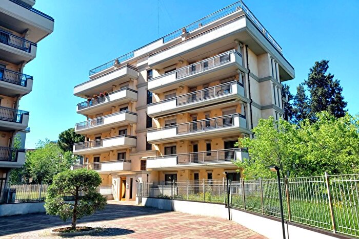 Appartamento trilocale in vendita in Via Nicola Arpaia, Foggia