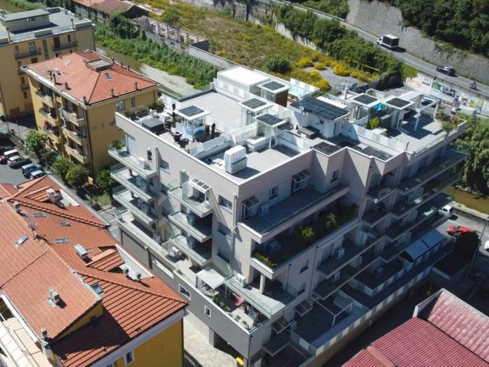 Appartamento quadrilocale in vendita in Via del Sagittario, Centro, Finale Ligure