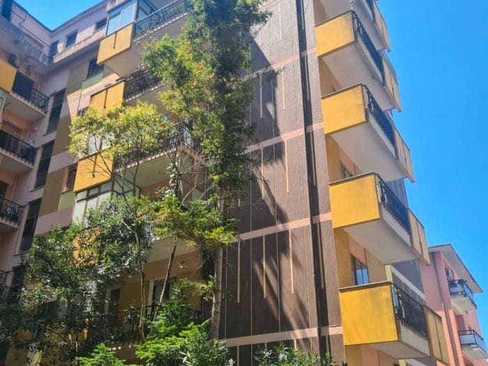Appartamento con 5 locali in vendita in Via Leonardo Gallucci, San Leonardo, Catanzaro