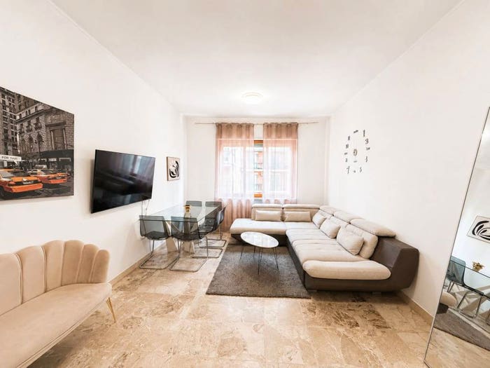 Appartamento quadrilocale in vendita in Via Tortona, Piazza Genova, Alessandria