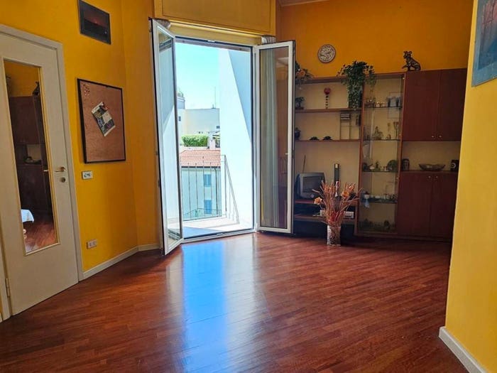 Appartamento trilocale in vendita in Corso Garibaldi, Moscova, Milano