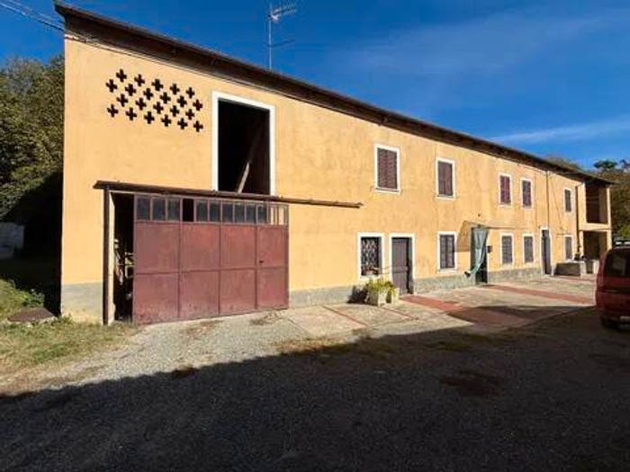 Casa quadrilocale in vendita in Regione Boidini, Alice Bel Colle