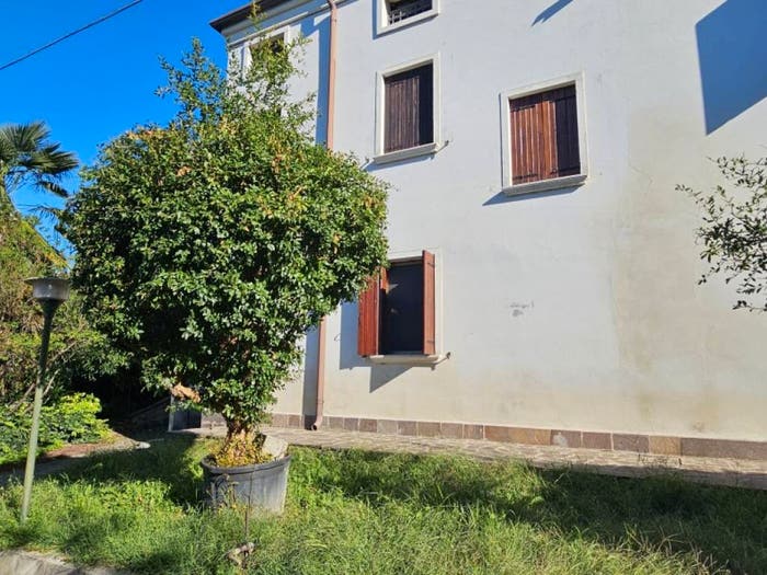 Casa con 5 locali in vendita in Vescovana, Centro
