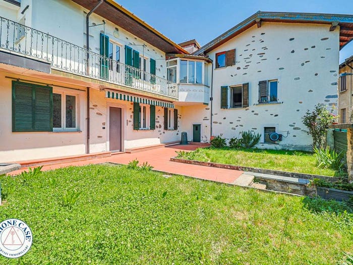 Casa con 5 locali in vendita in Via Sempione, CugliateFabiasco