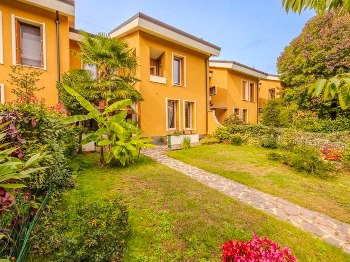 Casa quadrilocale in vendita in Via Giacomo Matteotti, Centro, Arese