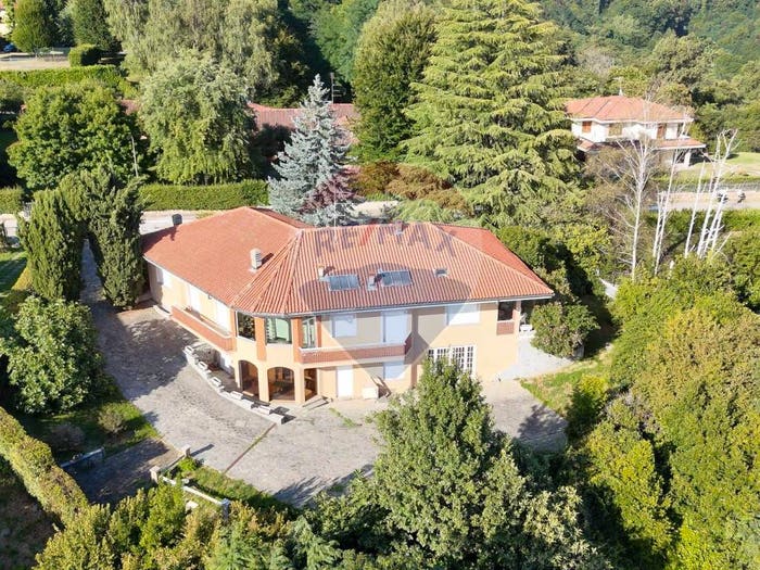 Casa con 6 locali in vendita in Via Castellazzo, Occhieppo Superiore