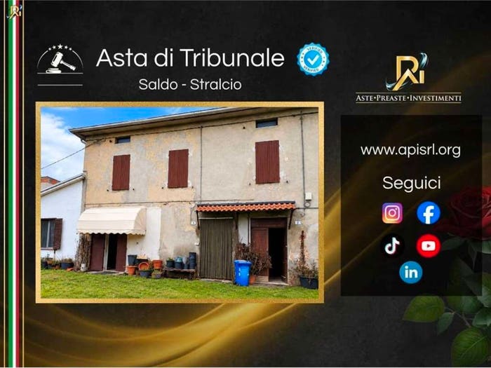 Appartamento con 6 locali in vendita in Via Lavezzoli, Zibello, Polesine Zibello