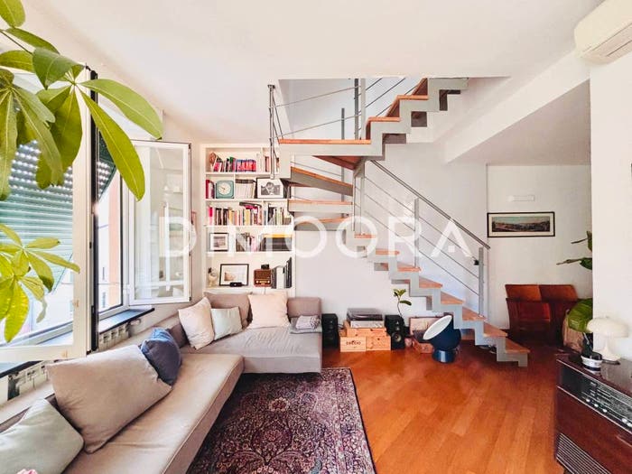 Appartamento quadrilocale in vendita in Viale Ammiraglio Giorgio des Geneys, Quarto, Genova