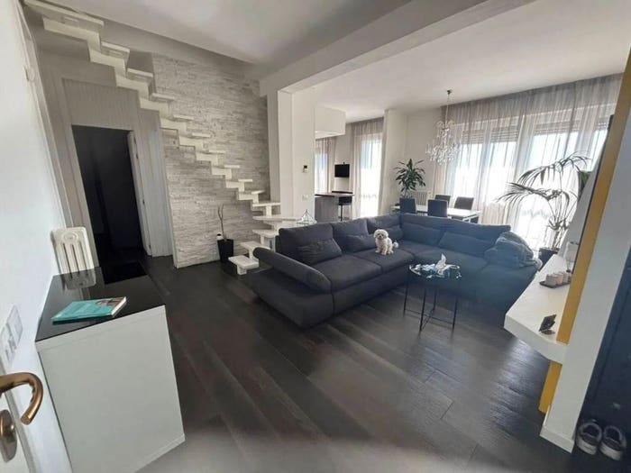 Appartamento con 5 locali in vendita in Urb Centro Centro, Centro, Pontedera