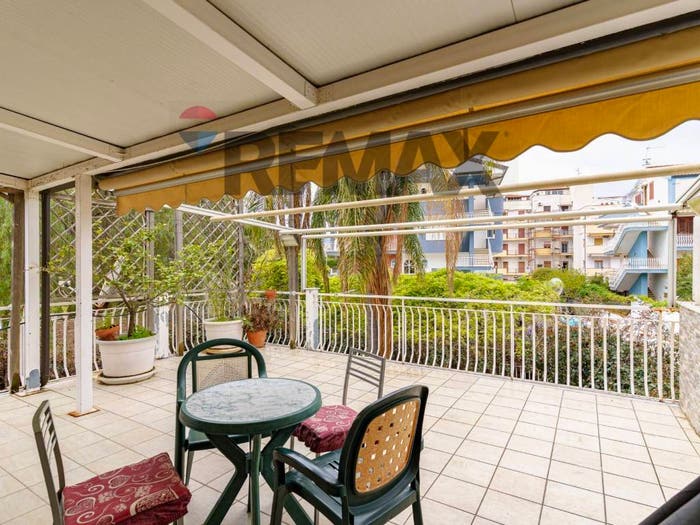 Appartamento bilocale in vendita in viale jannuzzo, Centro, GiardiniNaxos