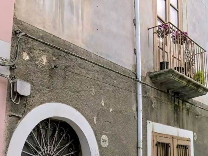 Casa con 6 locali in vendita in Viale della Libertà, Centro, Castrovillari