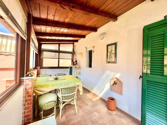 Appartamento con 5 locali in vendita in Via dell'Ospedale, Oneglia, Imperia