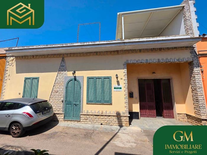 Casa quadrilocale in vendita in Via Duca degli Abruzzi, Collepasso