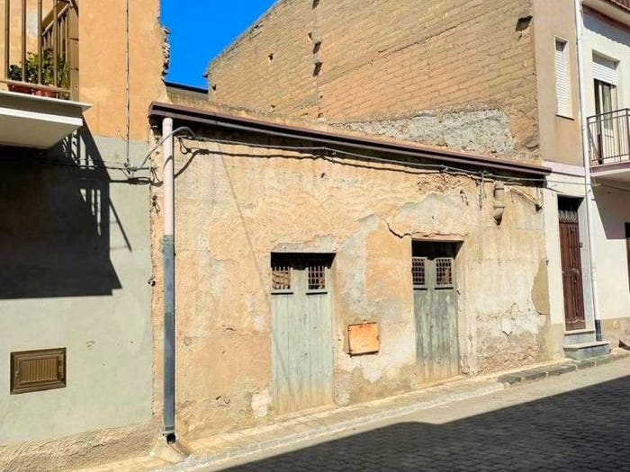 Casa quadrilocale in vendita in Campobello di Licata