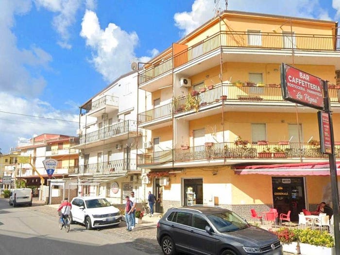 Appartamento quadrilocale in vendita in Via ss, Centro, Amantea