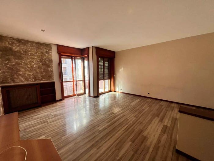 Appartamento trilocale in vendita in Via Gian Pietro Puricelli, Centro, Gallarate