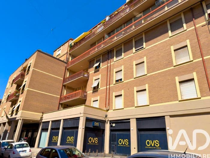 Appartamento bilocale in vendita in Via Piermarini, Centro Storico, Foligno