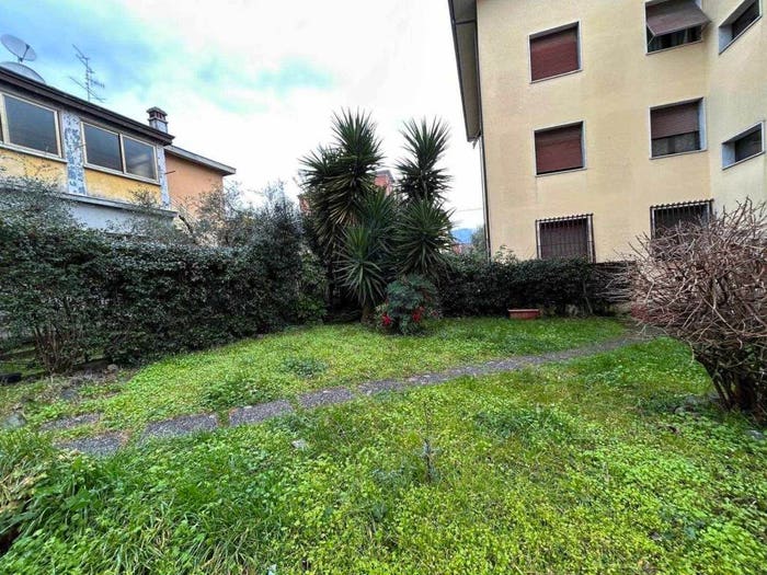 Appartamento quadrilocale in vendita in Albiano Magra, Aulla