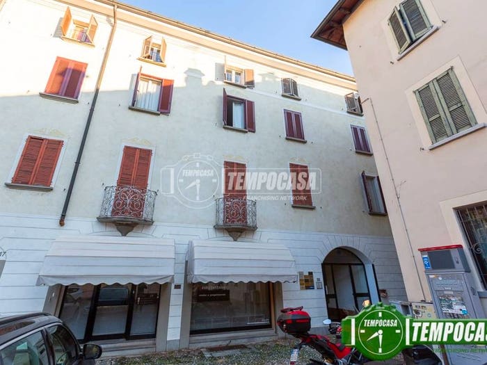 Appartamento con 5 locali in vendita in Piazza Istria e Dalmazia, Centro Storico, Crema