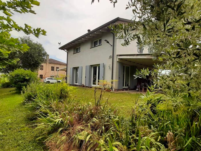 Casa con 5 locali in vendita in Via Stradona, Centro, Merlara