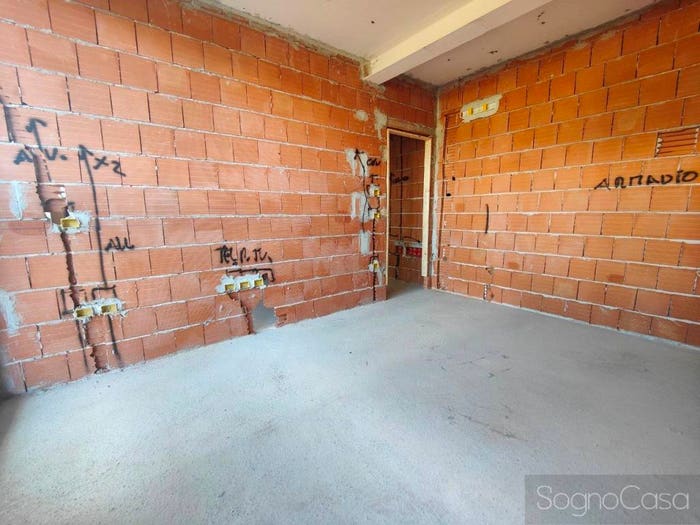 Appartamento con 5 locali in vendita in Via Chiantigiana, Grassina, Bagno a Ripoli