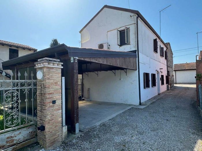 Casa quadrilocale in vendita in Località Ca' Labia, Centro, Cavarzere