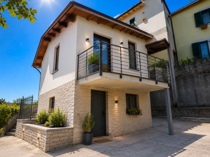 Casa trilocale in vendita in Via dei Monti, Centro, Canale Monterano