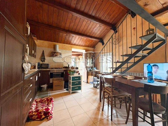 Appartamento trilocale in vendita in Via Piazza della Pace, Centro, Monte Porzio