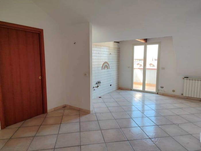 Casa trilocale in vendita in Monaci, Giugliano in Campania