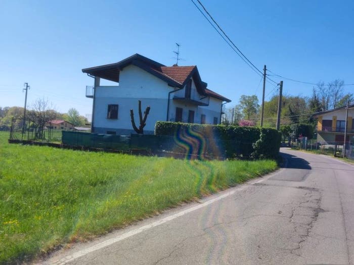 Casa con 6 locali in vendita in Via per Oneda, Mercallo